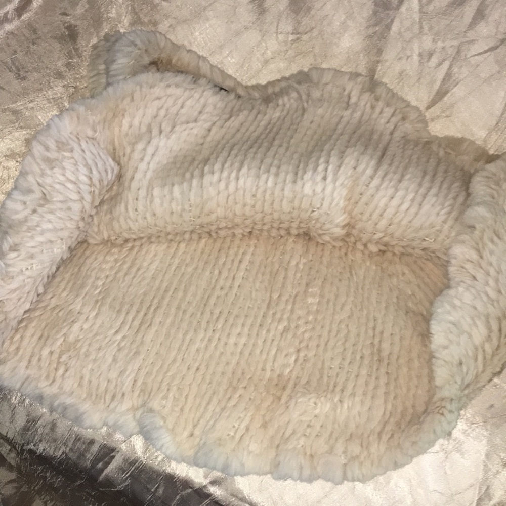 VALERIE STEVENS Rabbit Fur Shawl - Picture 4 of 6